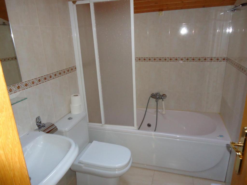 Hotel Silos 2000 Santo Domingo de Silos Szoba fotó