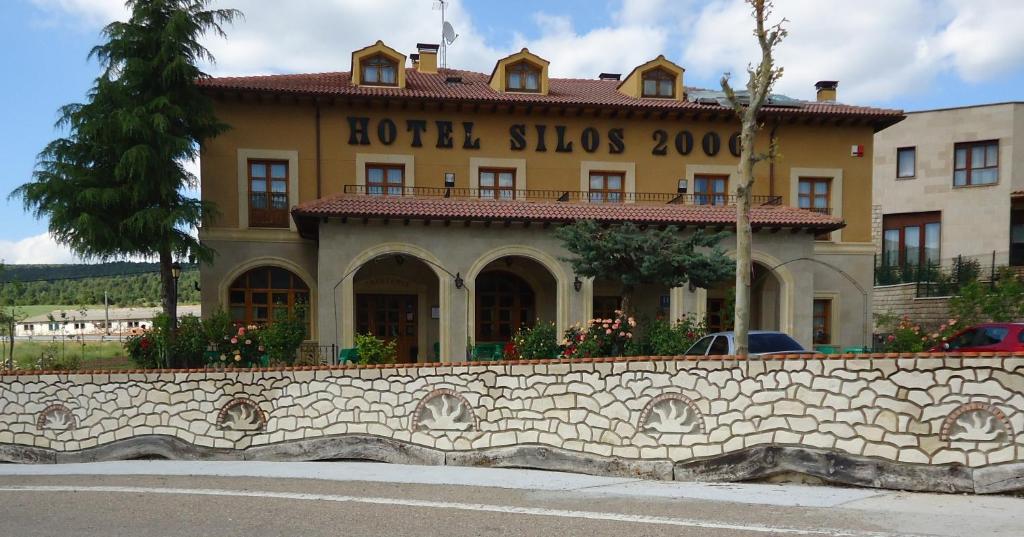 Hotel Silos 2000 Santo Domingo de Silos Kültér fotó